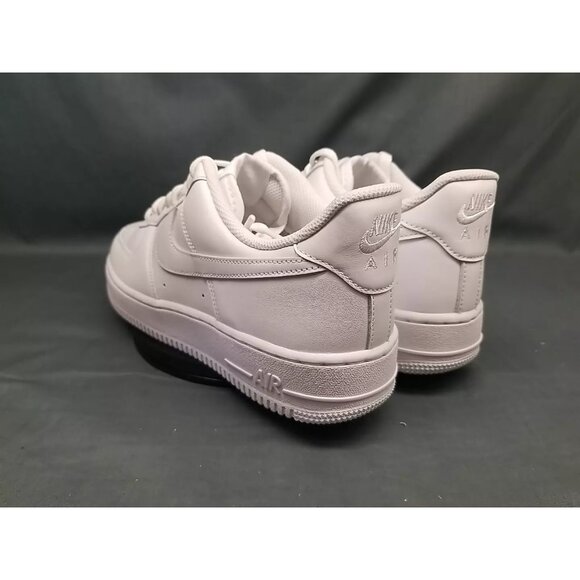 Nike Women's Air Force 1 '07 Fashion Sneaker Triple White Size 10 NEW IN BOX! - Picture 7 of 11